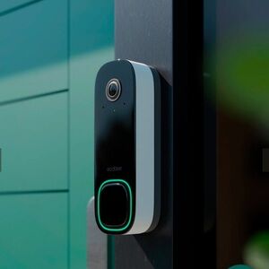 Black and White Smart Doorbell